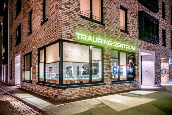Schaufenster vom Trauring-Zentrum Lübeck